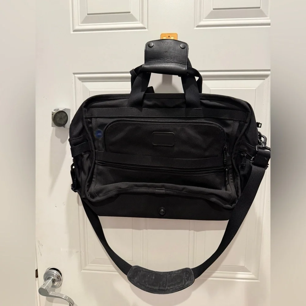 Tumi Black Nylon Carry On Expandable Luggage Laptop Shoulder Bag